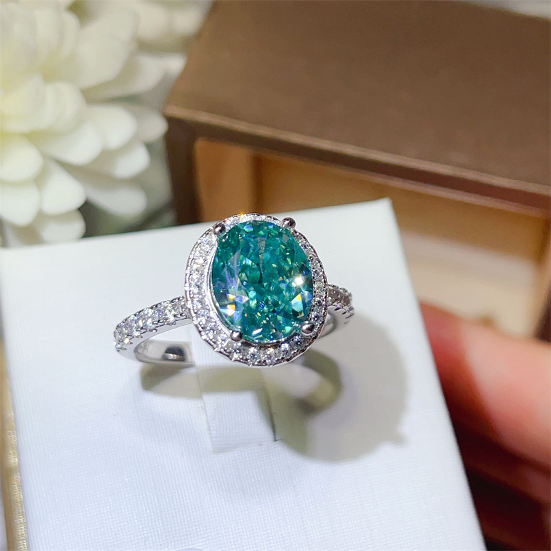 Women's Luxury S925 Sterling Silver Moissanite Wedding Ring